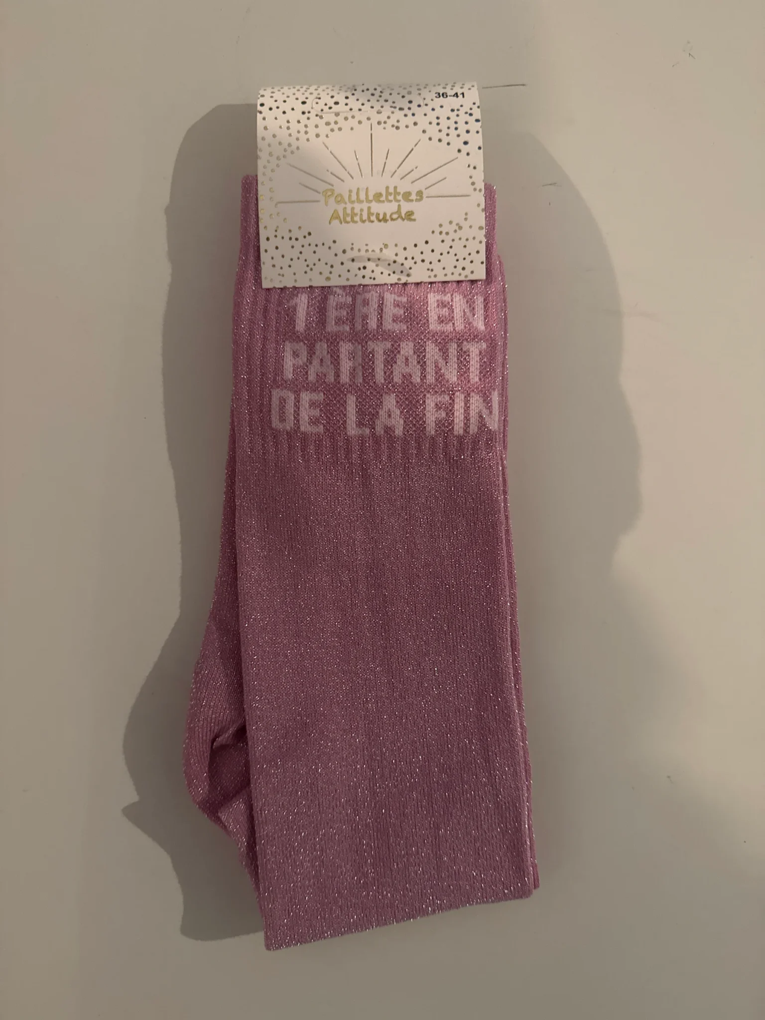 chausettes-a-paillettes_1ere-en-partant-de-la-fin